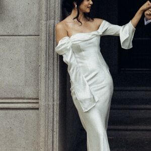 Meshki Off-Shoulder Long Sleeve White Dress